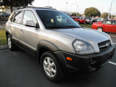 hyundai tucson 2005 silver suv gls gasoline 6 cylinders front wheel drive automatic 34474