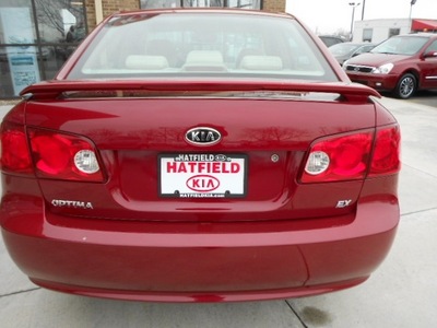 kia optima 2007 red sedan lx gasoline 4 cylinders front wheel drive automatic 43228