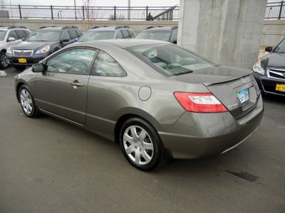 honda civic 2006 dk  gray coupe lx gasoline 4 cylinders front wheel drive 5 speed manual 55420