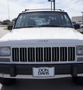 jeep cherokee 1996 white suv sport gasoline 6 cylinders rear wheel drive automatic 76018