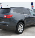 chevrolet traverse 2011 gray suv lt gasoline 6 cylinders front wheel drive 6 speed automatic 77090