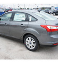 ford focus 2012 gray sedan se gasoline 4 cylinders front wheel drive automatic 77388