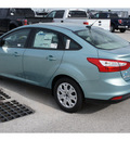 ford focus 2012 lt  blue se gasoline 4 cylinders front wheel drive 6 speed automatic 77388