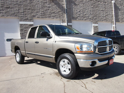 dodge ram pickup 1500 2006 beige slt gasoline 8 cylinders 4 wheel drive automatic 80301