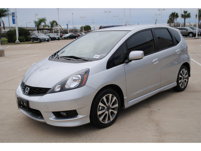 honda fit 2012 silver hatchback sport gasoline 4 cylinders front wheel drive automatic 77065