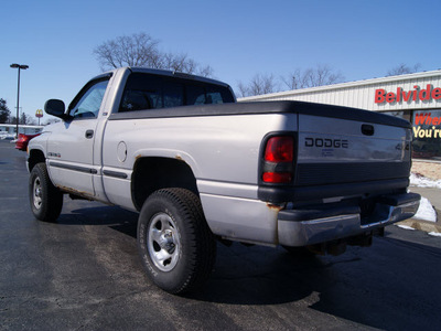 dodge 1500 ram 1998 silver pickup truck 4x4 gasoline v8 4 wheel drive automatic 61008