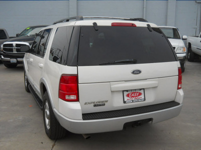 ford explorer 2002 white suv limited gasoline 6 cylinders 4 wheel drive automatic 99212