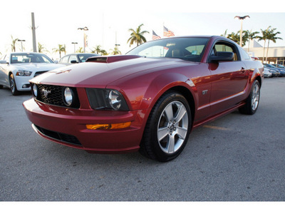 ford mustang 2006 red coupe gt premium gasoline 8 cylinders rear wheel drive 5 speed manual 33157