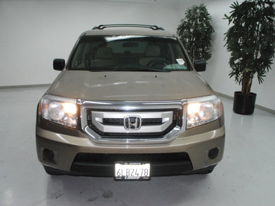 honda pilot 2010 beige suv lx gasoline 6 cylinders front wheel drive automatic 91731