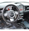 mini cooper clubman 2010 black hatchback gasoline 4 cylinders front wheel drive autostick 77065