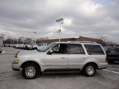 lincoln navigator 1998 silver suv 4x4 gasoline v8 4 wheel drive automatic with overdrive 60546