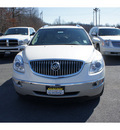 buick enclave 2008 off white suv cxl gasoline 6 cylinders all whee drive automatic with overdrive 08902