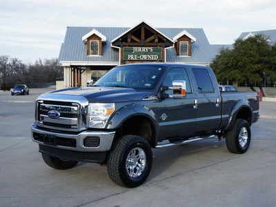 ford f 250 super duty 2011 gray xlt biodiesel 8 cylinders 4 wheel drive automatic 76087