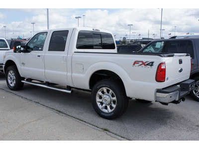 ford f 250 super duty 2012 white lariat biodiesel 8 cylinders 4 wheel drive automatic with overdrive 77388