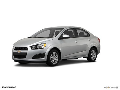 chevrolet sonic 2012 silver gasoline 4 cylinders front wheel drive 6 spd auto aud sys,am fm ster w cd 77090