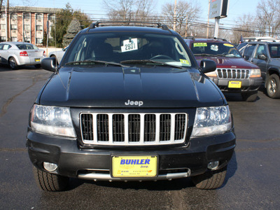 jeep grand cherokee 2004 black suv special edition gasoline 6 cylinders 4 wheel drive automatic with overdrive 07730