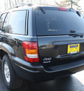jeep grand cherokee 2004 black suv special edition gasoline 6 cylinders 4 wheel drive automatic with overdrive 07730