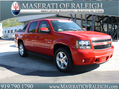 chevrolet avalanche 2007 red suv lt gasoline 8 cylinders rear wheel drive automatic 27616
