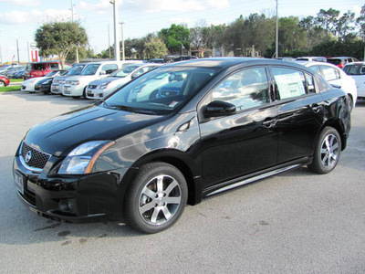 nissan sentra 2012 black sedan s r gasoline 4 cylinders front wheel drive automatic 33884