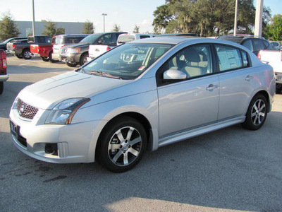 nissan sentra 2012 silver sedan s r gasoline 4 cylinders front wheel drive automatic 33884