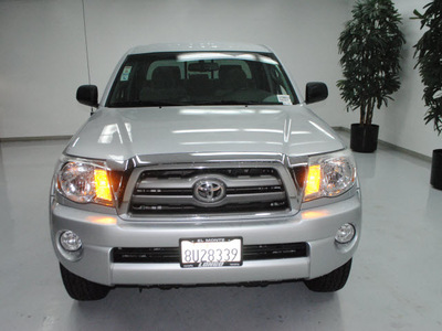 toyota tacoma 2010 silver prerunner v6 gasoline 6 cylinders 2 wheel drive automatic 91731