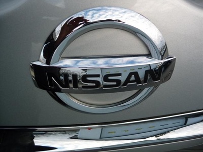 nissan quest 2008 silver van 3 5 se gasoline 6 cylinders front wheel drive automatic 45005