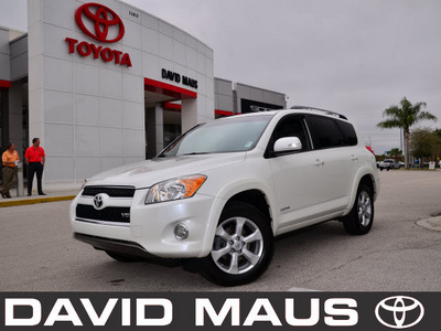 toyota rav4 2010 white suv limited gasoline 6 cylinders 2 wheel drive automatic 32771