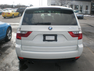 bmw x3 2007 white suv gasoline 6 cylinders all whee drive automatic 13502