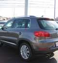 volkswagen tiguan 2012 gray suv se gasoline 4 cylinders front wheel drive 6 speed automatic 46410