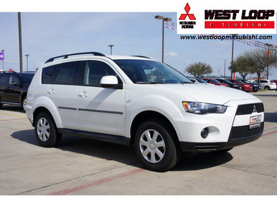 mitsubishi outlander 2012 white suv es gasoline 4 cylinders front wheel drive automatic 78238