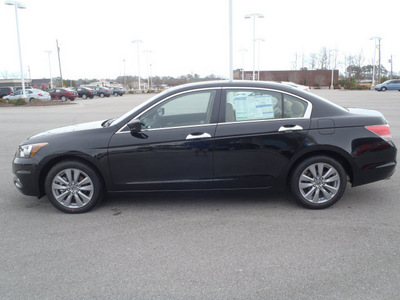 honda accord 2012 black sedan ex l v6 w navi gasoline 6 cylinders front wheel drive automatic 28557