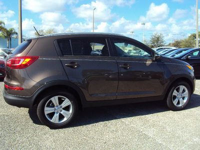 kia sportage 2012 brown suv lx fwd gasoline 4 cylinders front wheel drive automatic 32901