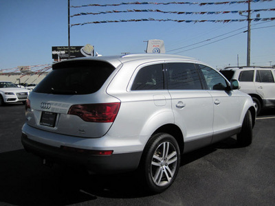 audi q7 2009 silver suv 3 6 gasoline 6 cylinders all whee drive automatic 46410