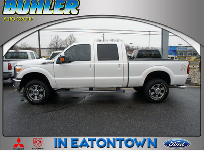 ford f 250 super duty 2011 white lariat flex fuel 8 cylinders 4 wheel drive automatic 07724