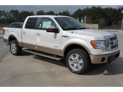 ford f 150 2012 white lariat gasoline 6 cylinders 4 wheel drive automatic 77388