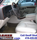 cadillac escalade 2003 red suv awd gasoline 8 cylinders all whee drive automatic 45840