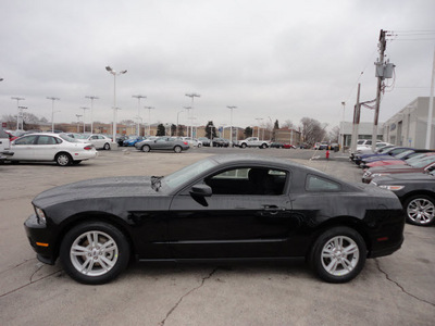 ford mustang 2012 black coupe gasoline 6 cylinders rear wheel drive manual 60546