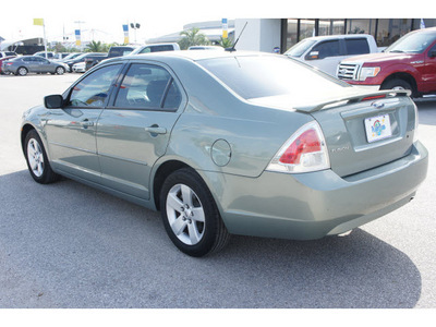 ford fusion 2008 dk  green sedan i4 se gasoline 4 cylinders front wheel drive automatic 77388
