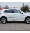 mitsubishi outlander sport 2011 white se gasoline 4 cylinders all whee drive automatic 78238