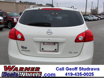 nissan rogue 2009 off white suv sl awd gasoline 4 cylinders all whee drive automatic 45840