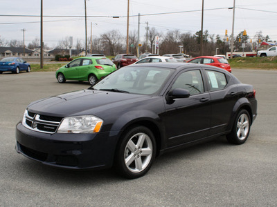 dodge avenger 2011 blue sedan mainstreet gasoline 4 cylinders front wheel drive automatic 27215