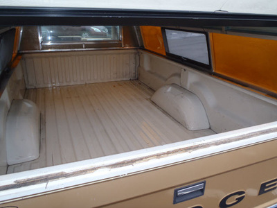 dodge dakota 1987 beige gasoline v6 rear wheel drive automatic 98632
