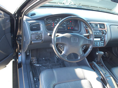 honda accord 1998 black coupe ex v6 gasoline v6 front wheel drive automatic 94010