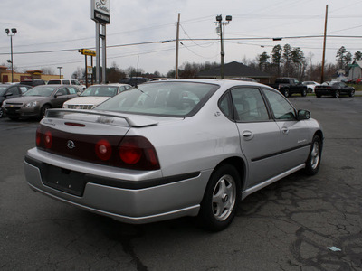 chevrolet impala 2002 silver sedan ls gasoline 6 cylinders front wheel drive automatic 27215