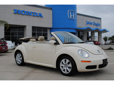 volkswagen new beetle 2007 beige 2 5 gasoline 5 cylinders front wheel drive autostick 77065