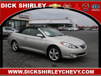 toyota camry solara 2004 silver sle v6 gasoline 6 cylinders front wheel drive automatic 27215