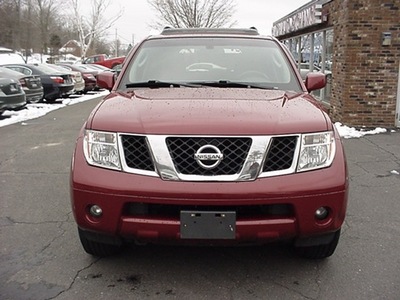 nissan pathfinder 2005 red suv se gasoline 6 cylinders 4 wheel drive automatic 06019