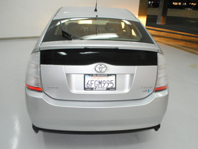 toyota prius 2009 silver hatchback touring hybrid 4 cylinders front wheel drive automatic 91731