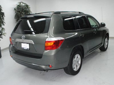 toyota highlander 2009 green suv gasoline 4 cylinders front wheel drive automatic 91731