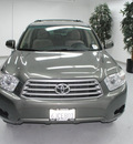 toyota highlander 2009 green suv gasoline 4 cylinders front wheel drive automatic 91731